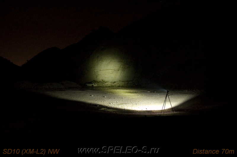 Lumintop SD10 - Мощный поисковый фонарь с широким выбором элементов питания холодный свет фото фонаревка